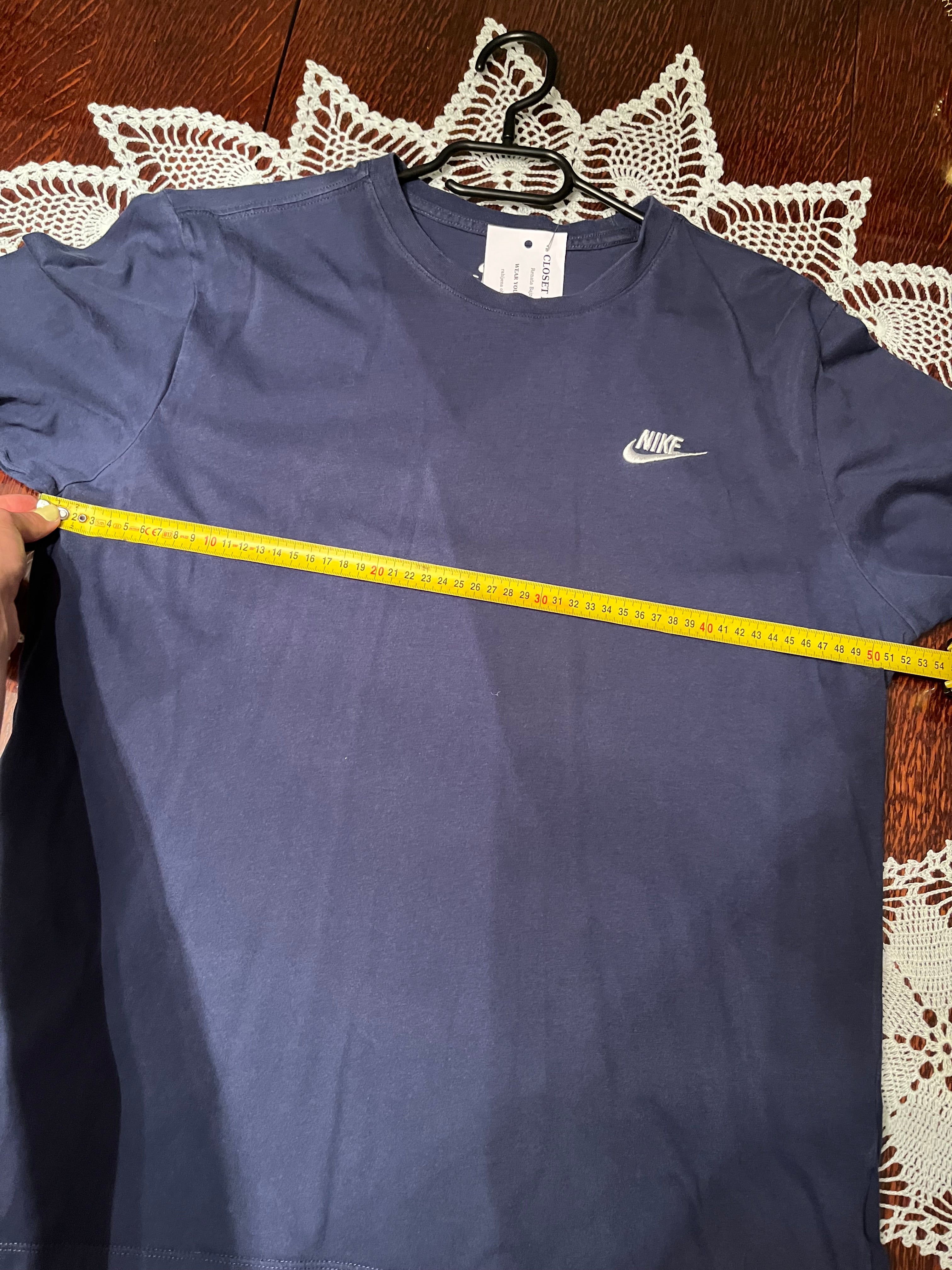 Nike T- Shirt